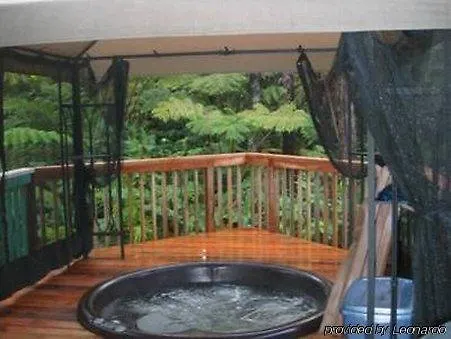 מלון וולקנו Bamboo Orchid Cottage